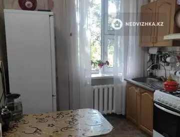 3-комнатная квартира, этаж 2 из 2, 68 м²