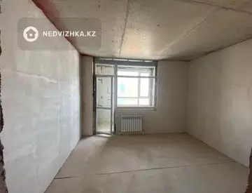 2-комнатная квартира, этаж 8 из 9, 49 м²