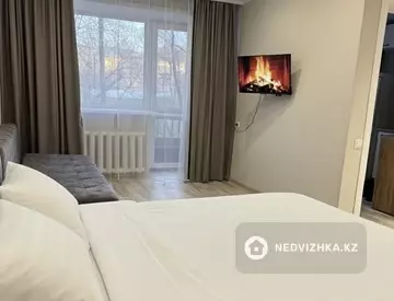1-комнатная квартира, этаж 2 из 5, 33 м², Посуточно