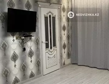 4-комнатная квартира, этаж 2 из 5, 61 м²