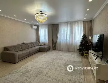 3-комнатная квартира, этаж 9 из 18, 123 м²