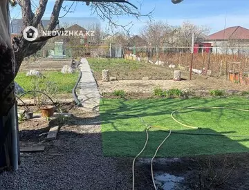 5-комнатный дом, 7 соток, 80 м²