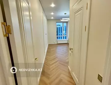 3-комнатная квартира, этаж 7 из 12, 90 м²