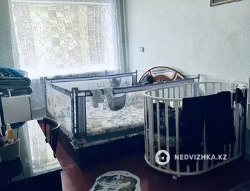 3-комнатная квартира, этаж 4 из 5, 73 м²