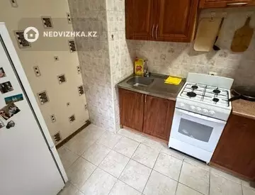 2-комнатная квартира, этаж 4 из 7, 57 м²