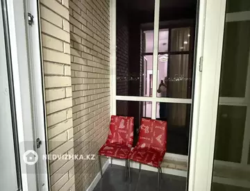 2-комнатная квартира, этаж 1 из 12, 43 м²