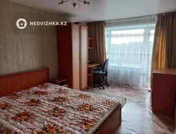 2-комнатная квартира, этаж 9 из 9, 44 м², На длительный срок