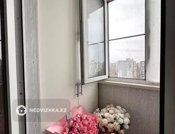 3-комнатная квартира, этаж 9 из 9, 70 м²