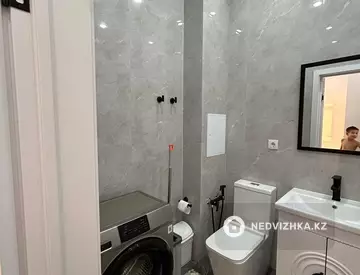1-комнатная квартира, этаж 3 из 12, 41 м²