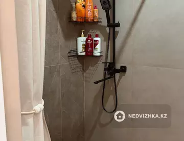 1-комнатная квартира, этаж 2 из 9, 45 м²