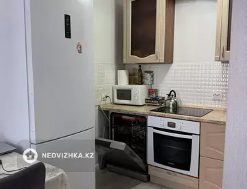 3-комнатная квартира, этаж 12 из 16, 70 м²