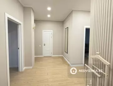 3-комнатная квартира, этаж 6 из 8, 96 м²