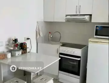 1-комнатная квартира, этаж 8 из 9, 30 м²