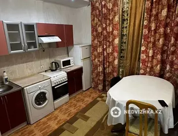 1-комнатная квартира, этаж 7 из 15, 36 м²