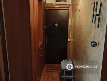 3-комнатная квартира, этаж 4 из 4, 58 м², На длительный срок