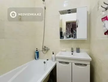 3-комнатная квартира, этаж 8 из 9, 89 м²