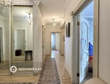 3-комнатная квартира, этаж 7 из 19, 89 м²