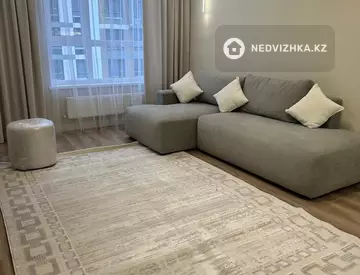 2-комнатная квартира, этаж 4 из 18, 42 м²