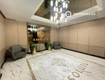 1-комнатная квартира, этаж 8 из 9, 36 м²