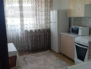 1-комнатная квартира, этаж 5 из 6, 37 м²