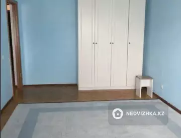 1-комнатная квартира, этаж 3 из 5, 40 м²