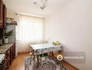 3-комнатная квартира, этаж 4 из 9, 84 м²