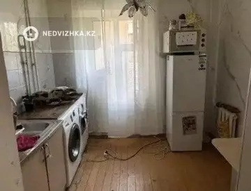 3-комнатная квартира, этаж 4 из 5, 60 м²