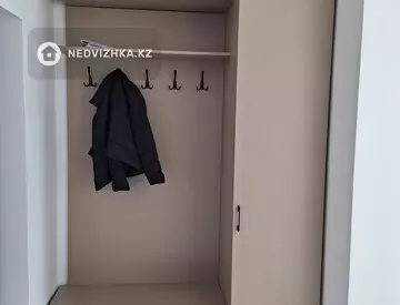 1-комнатная квартира, этаж 2 из 6, 47 м², На длительный срок