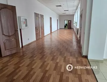 Помещение, этаж 2 из 2, 1 500 м²