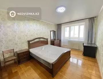 3-комнатная квартира, этаж 9 из 9, 70 м²