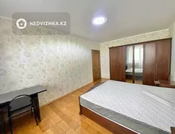 3-комнатная квартира, этаж 9 из 9, 70 м²