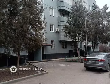 1-комнатная квартира, этаж 4 из 5, 35 м²