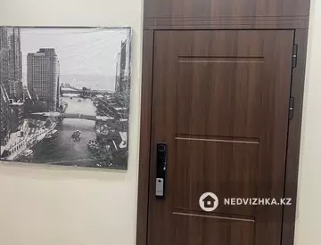 1-комнатная квартира, этаж 6 из 10, 50 м², На длительный срок