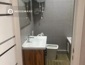 1-комнатная квартира, этаж 6 из 10, 50 м², На длительный срок