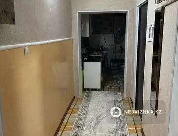 2-комнатная квартира, этаж 1 из 2, 49 м²