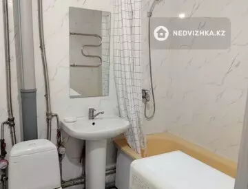 1-комнатная квартира, этаж 4 из 5, 35 м²