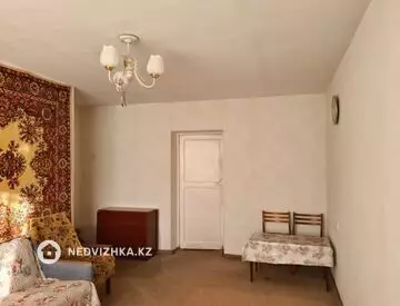 3-комнатная квартира, этаж 1 из 9, 58 м²