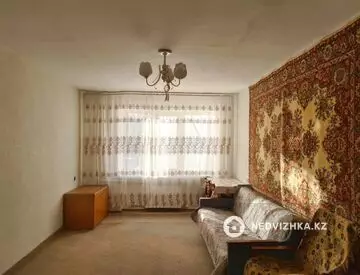 3-комнатная квартира, этаж 1 из 9, 58 м²
