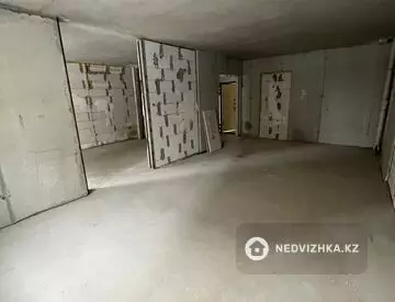 2-комнатная квартира, этаж 2 из 14, 60 м²