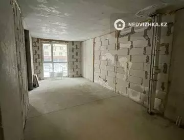 2-комнатная квартира, этаж 2 из 14, 60 м²