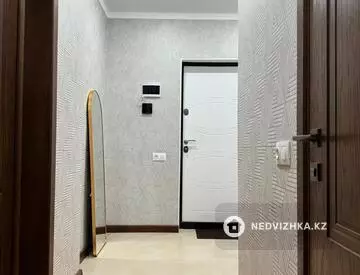 2-комнатная квартира, этаж 8 из 16, 50 м²