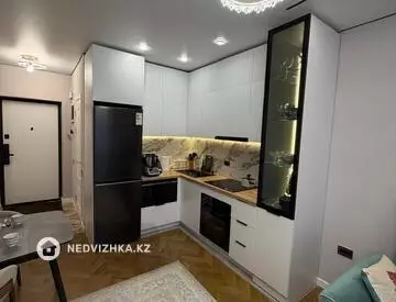 2-комнатная квартира, этаж 4 из 13, 51 м²