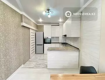 2-комнатная квартира, этаж 3 из 9, 65 м²