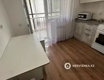 2-комнатная квартира, этаж 2 из 5, 45 м²