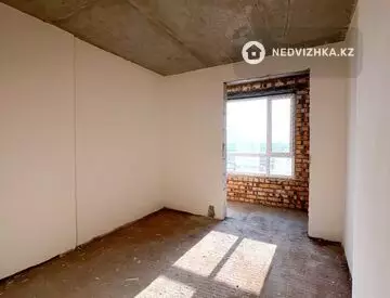 2-комнатная квартира, этаж 4 из 16, 70 м²
