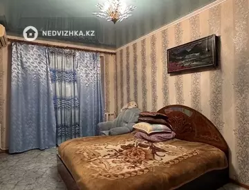 4-комнатная квартира, этаж 5 из 5, 92 м²