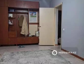 1-комнатная квартира, этаж 5 из 9, 36 м²