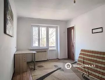 3-комнатная квартира, этаж 4 из 4, 50 м²