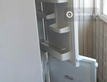 2-комнатная квартира, этаж 2 из 5, 48 м², На длительный срок