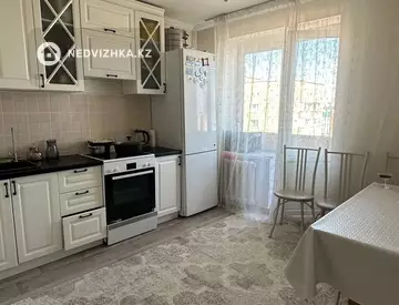 4-комнатная квартира, этаж 12 из 12, 92 м²